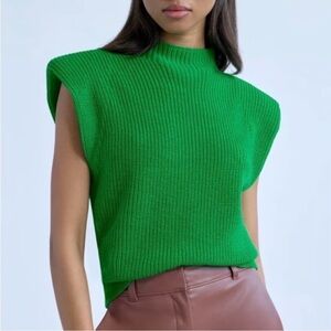 Aritzia Babaton Hazlitt Mock Neck Sweater Vest Green Merino Wool Size Small